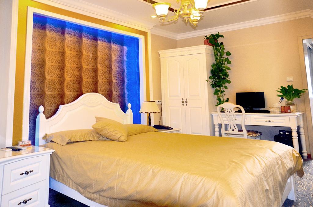 Nafee Hotel Zhenjiang  Rum bild