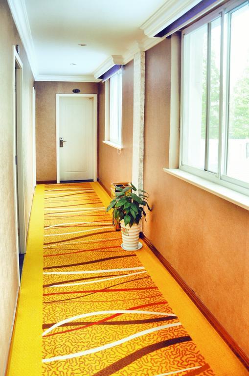 Nafee Hotel Zhenjiang  Rum bild